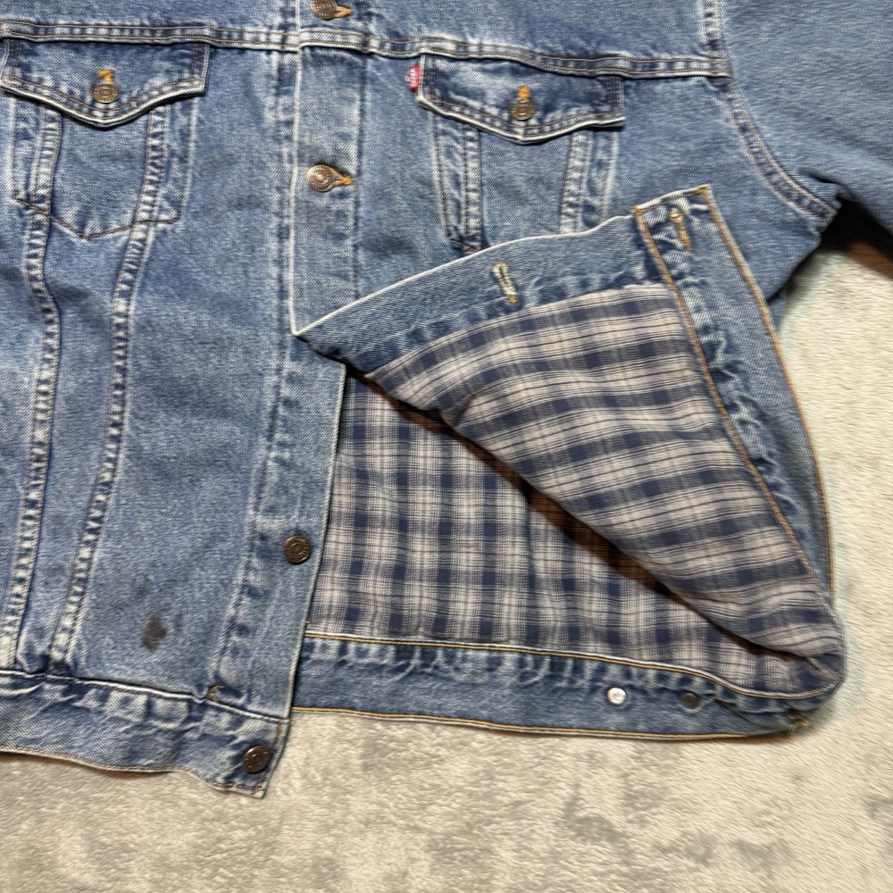 Vintage Levi's Plaid Lined Denim Trucker Jacket XL Made in USA 70699 Blue - Picture 2 of 13